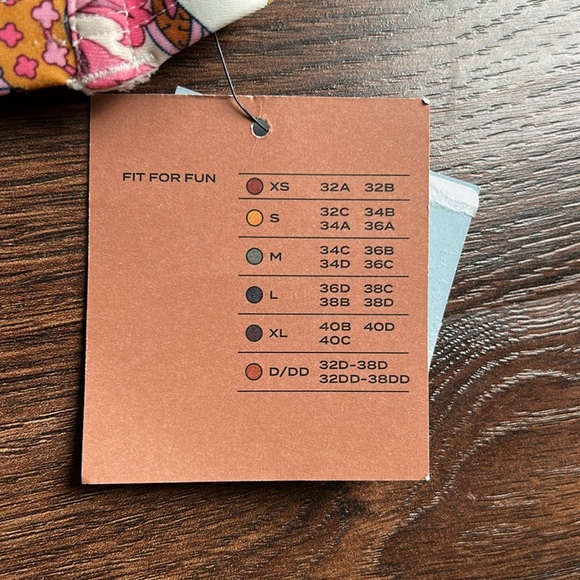 NWT Shade & Shore Paisley Print Bandeau Bikini Top XS | Bandeau Bikini Top | - Picture 5 of 11